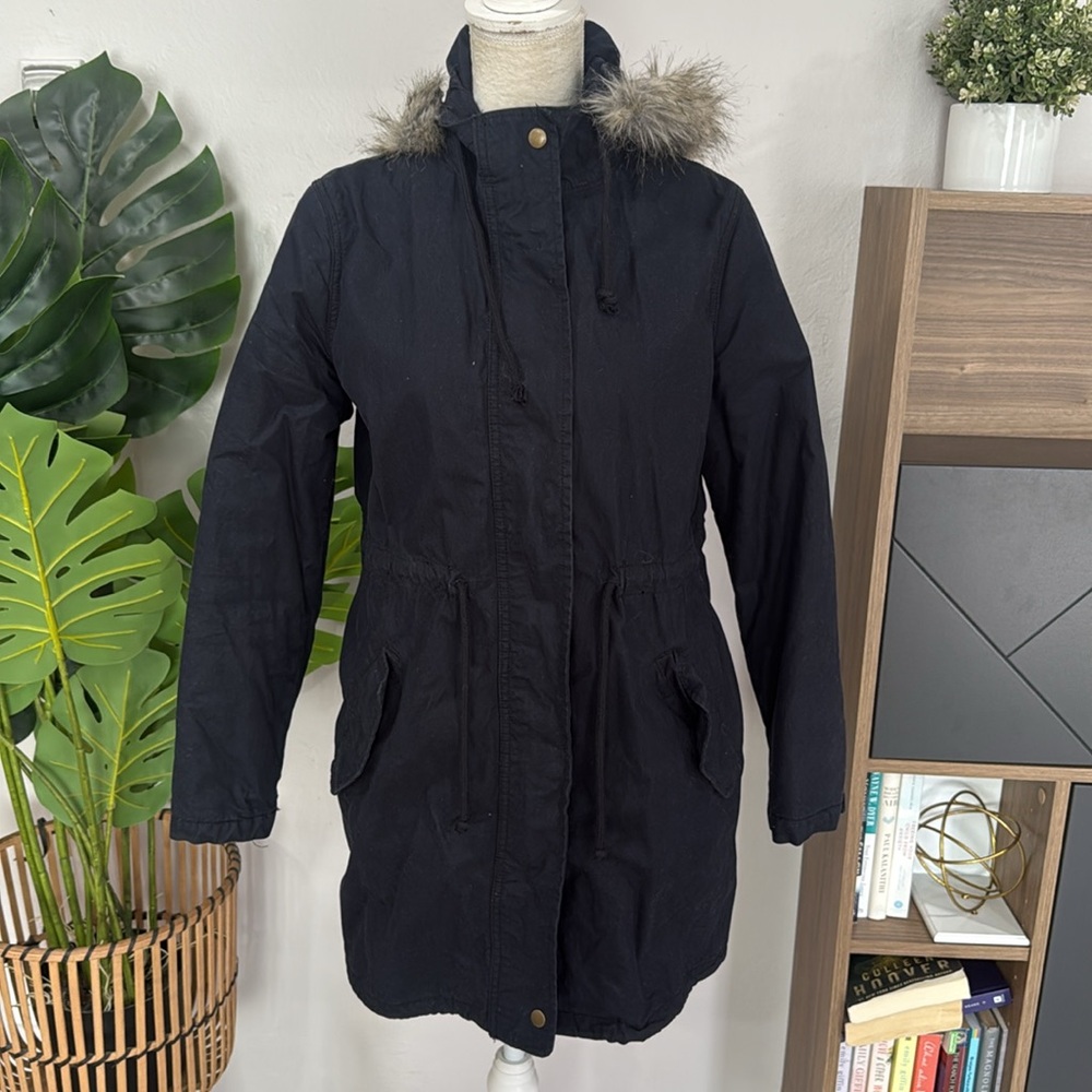 Old navy faux fur trim hooded lined parka coat